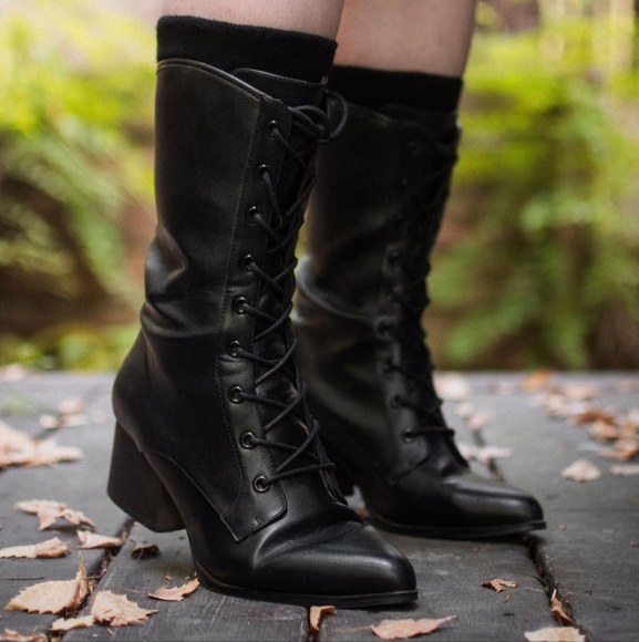 Nancy Boot - Picture 2 of 14